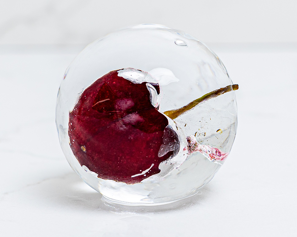 <span>Shop <b>our products</b></span>